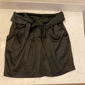 Beautiful black waist bow tie skirt
